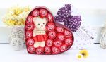 Hoa Hồng Sáp Thơm Hộp Trái Tim 18 Đỏ Bông Gấu
